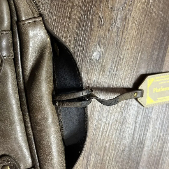 Wizarding World Harry Potter Cosmetic Travel Bag TECH CASE - Picture 4 of 13